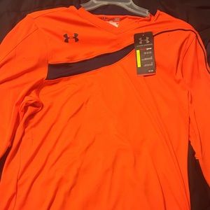 UA heat gear long sleeve performance shirt